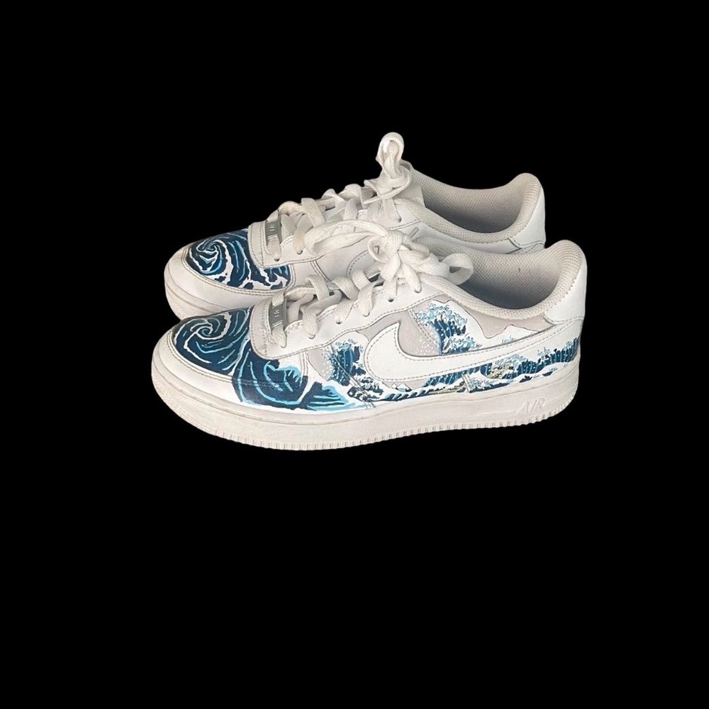Nike Air Force 1 Low GS 6.5Y White Custom Wave Art Blue Hand Painted Unique  AF1